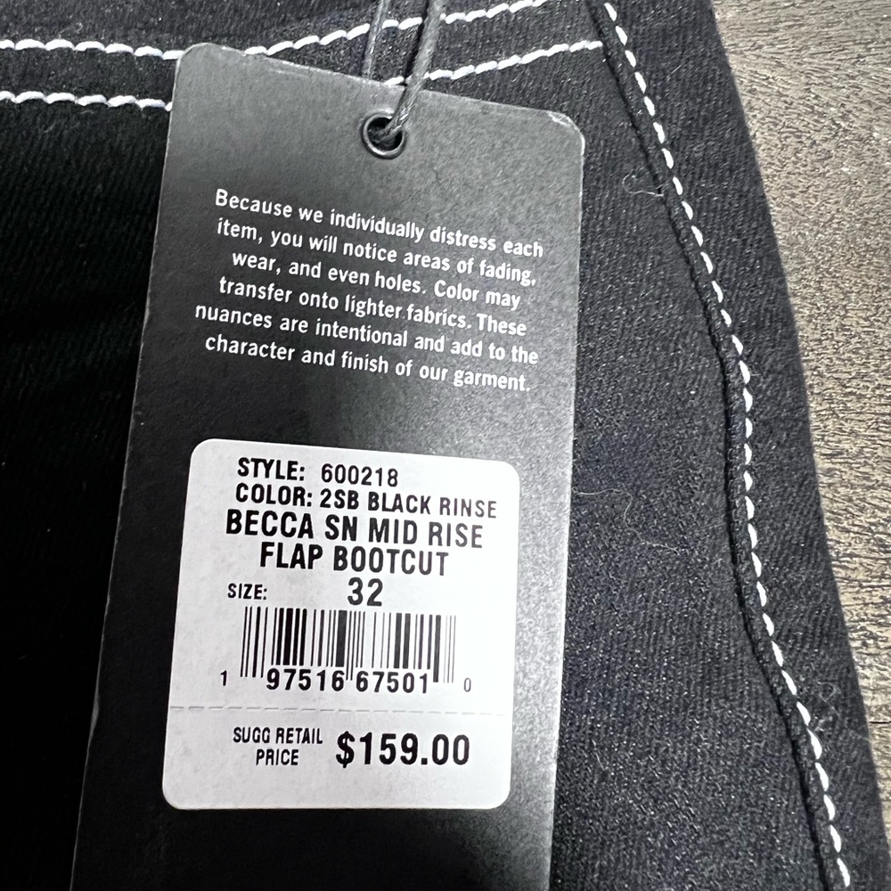 NWT True Religion Becca Mid Rise Flap Bootcut Jeans – Black Rinse – Size 32 - Picture 5 of 8